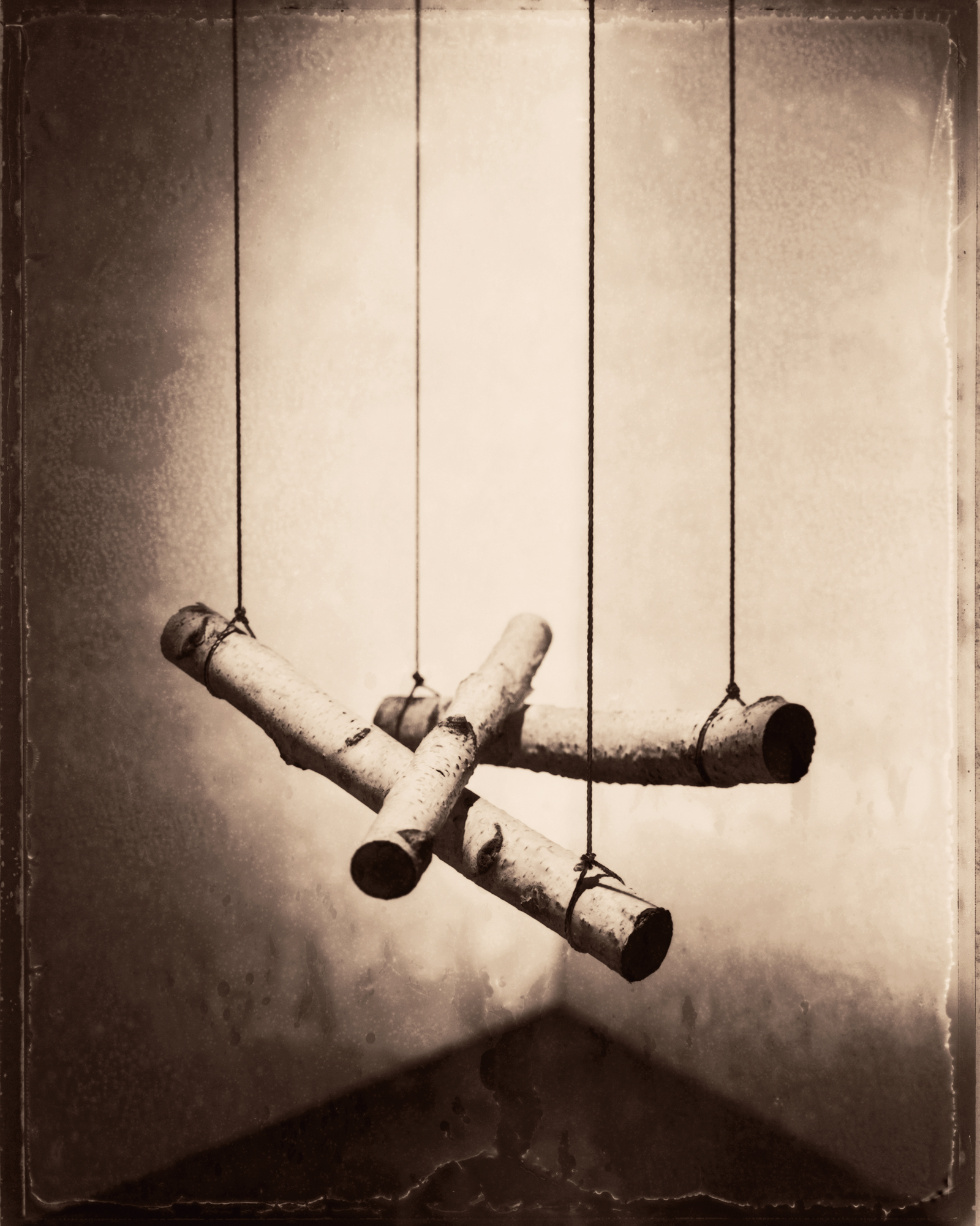 SUSPENDED_1_